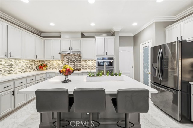 Detail Gallery Image 10 of 49 For 22029 Superior Ct, Saugus,  CA 91390 - 4 Beds | 2/1 Baths