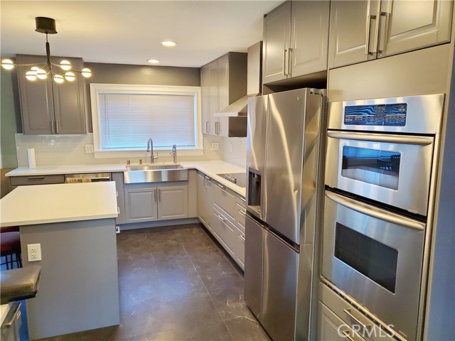 Detail Gallery Image 6 of 20 For 3016 Mineral Wells, Simi Valley,  CA 93063 - 4 Beds | 2 Baths