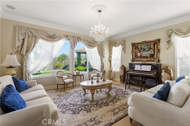 Detail Gallery Image 9 of 48 For 2493 Woodcreek, Camarillo,  CA 93012 - 5 Beds | 5/1 Baths