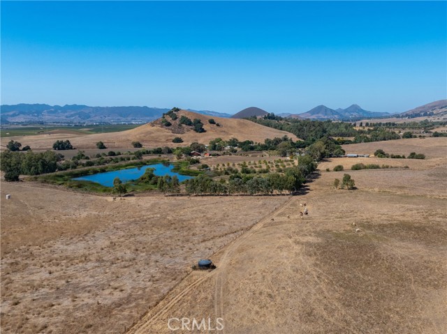 Detail Gallery Image 13 of 28 For 5385 Righetti Rd, San Luis Obispo,  CA 93401 - – Beds | – Baths