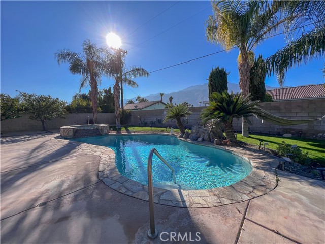 Detail Gallery Image 3 of 38 For 2323 N Sandra Rd, Palm Springs,  CA 92262 - 3 Beds | 2 Baths