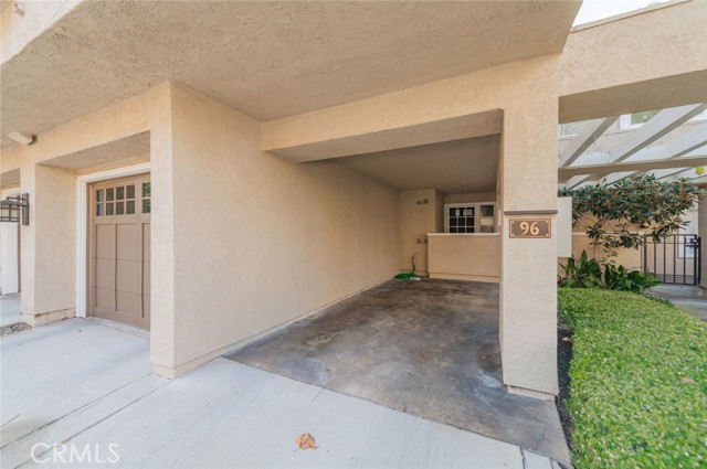 Detail Gallery Image 4 of 24 For 96 Stanford Ct, Irvine,  CA 92612 - 2 Beds | 1/1 Baths