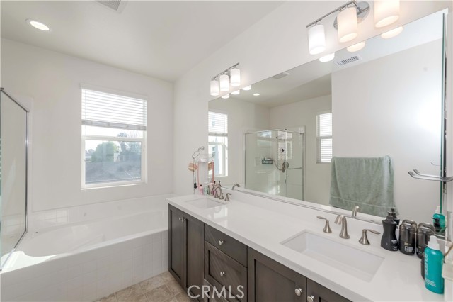 Detail Gallery Image 20 of 29 For 13810 Cameron Ct, Baldwin Park,  CA 91706 - 4 Beds | 2/1 Baths
