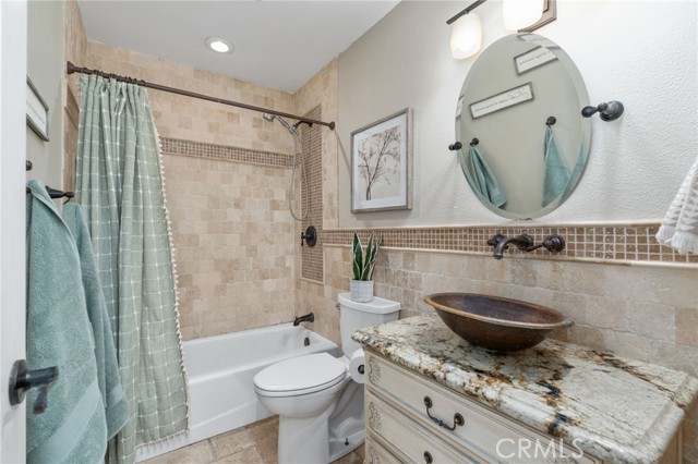 Detail Gallery Image 20 of 33 For 1360 Iverson Pl, Riverside,  CA 92506 - 4 Beds | 2 Baths