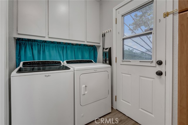 Detail Gallery Image 15 of 38 For 6303 Droxford, Lakewood,  CA 90713 - 4 Beds | 2 Baths