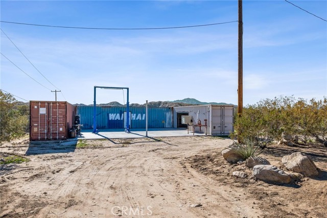 Detail Gallery Image 17 of 64 For 9016 Rose Eden Dr, Morongo Valley,  CA 92256 - 3 Beds | 3 Baths