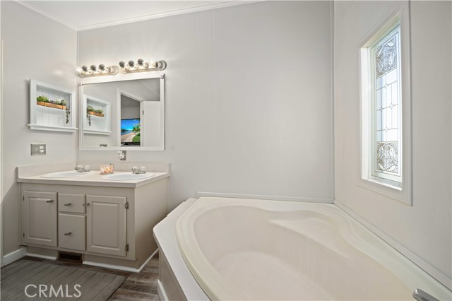Detail Gallery Image 20 of 26 For 5200 Entrar Drive #71,  Palmdale,  CA 93551 - 4 Beds | 2 Baths