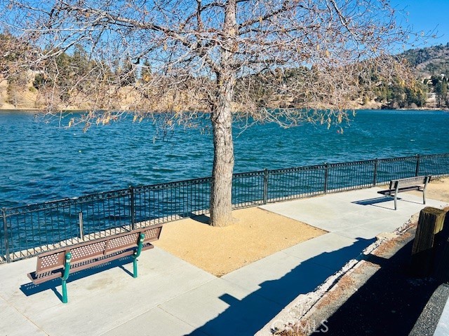 470 Dunant Drive, Crestline CA: https://media.crmls.org/medias/a605dd31-9662-4974-99d5-934e8e396785.jpg