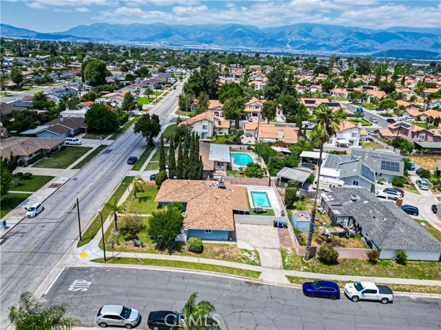 931 N Eucalyptus Avenue, Rialto CA: https://media.crmls.org/medias/a606751d-a0ee-4e64-8041-47da671fd413.jpg