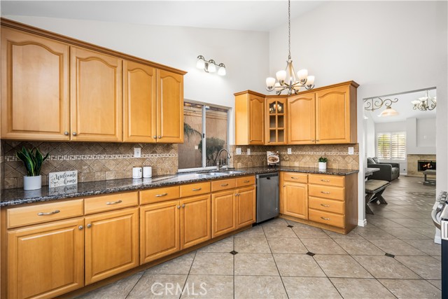 Detail Gallery Image 11 of 31 For 25635 Corsica, Yorba Linda,  CA 92887 - 4 Beds | 3 Baths