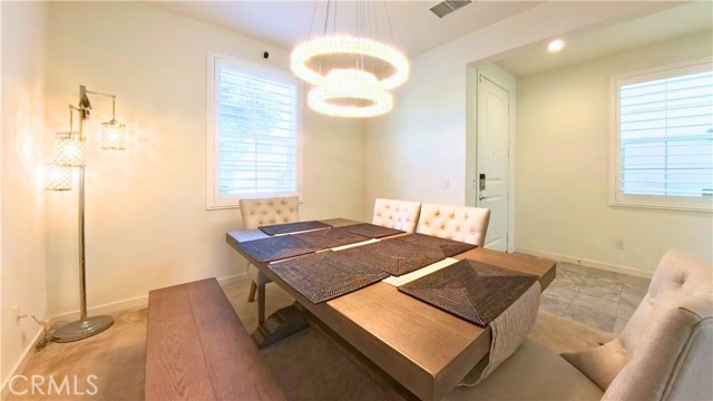 Detail Gallery Image 5 of 46 For 6035 Rio Bravo, Corona,  CA 92880 - 4 Beds | 3 Baths