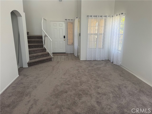 Detail Gallery Image 6 of 17 For 674 Myrtle Ave, Perris,  CA 92571 - 4 Beds | 2/1 Baths