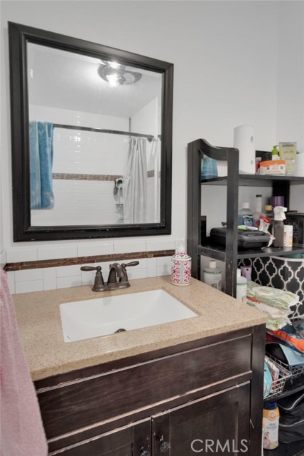 Detail Gallery Image 20 of 32 For 14961 S Culver Rd, Victorville,  CA 92394 - 4 Beds | 2 Baths