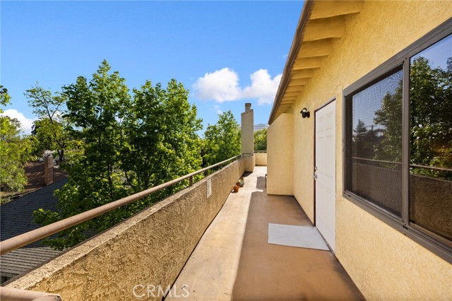 Detail Gallery Image 22 of 29 For 222 S Catalina Ave #8,  Pasadena,  CA 91106 - 3 Beds | 3/1 Baths