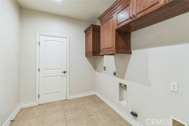 Detail Gallery Image 12 of 32 For 17926 Garden Glen Rd, Victorville,  CA 92395 - 4 Beds | 3/1 Baths