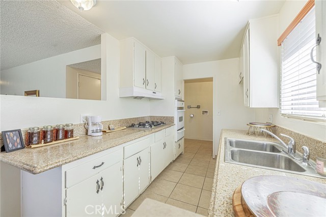 Detail Gallery Image 11 of 34 For 45409 Rodin Ave, Lancaster,  CA 93535 - 4 Beds | 2 Baths