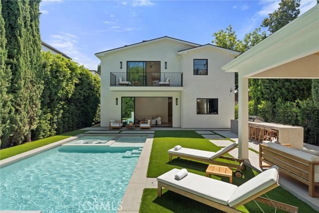 Detail Gallery Image 24 of 39 For 4625 Vesper Ave, Sherman Oaks,  CA 91403 - 5 Beds | 5/2 Baths