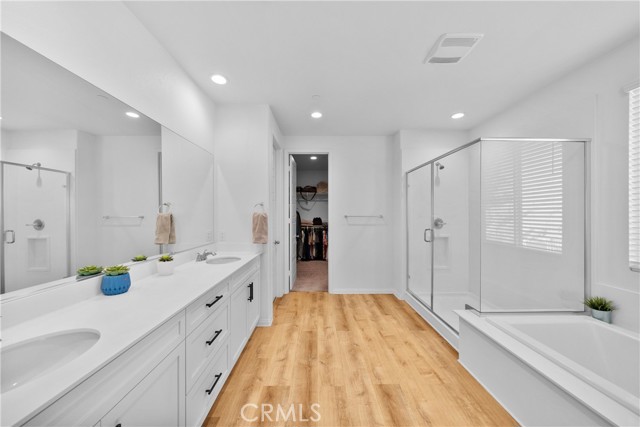 11298 Finders Court, Corona CA: https://media.crmls.org/medias/a60c7b82-9f4e-472c-8caf-df6dc0d12806.jpg