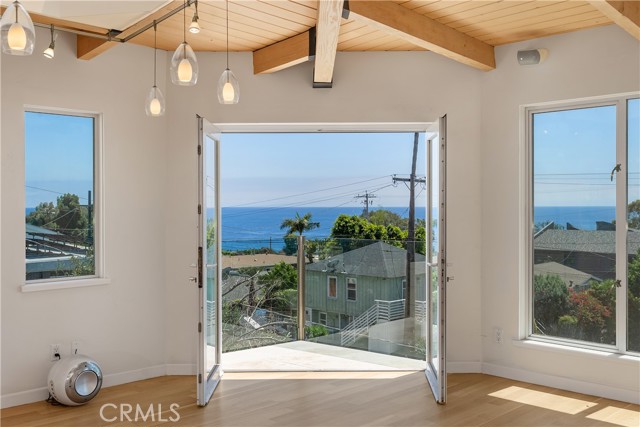Detail Gallery Image 27 of 40 For 31685 3rd Ave, Laguna Beach,  CA 92651 - 2 Beds | 2 Baths