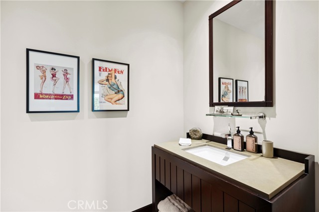 88 Emerald, Laguna Beach CA: https://media.crmls.org/medias/a60d7dc6-4017-4258-bc39-c5374cce8f1e.jpg