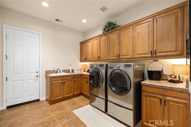 33260 Susan Grace Court, Temecula CA: https://media.crmls.org/medias/a60daac6-0fa3-46a7-82df-0d87a0c6d0bd.jpg