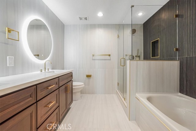 3131 Michelson Drive, Irvine CA: https://media.crmls.org/medias/a60e8bcc-4391-4c7b-a3b5-4b100f94e1d8.jpg