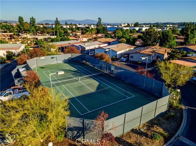 View of pickleball/tennis courts