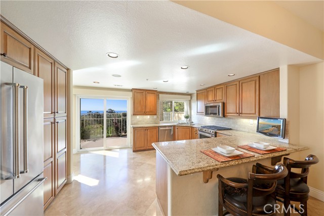 Detail Gallery Image 7 of 30 For 906 via Presa, San Clemente,  CA 92672 - 3 Beds | 2/1 Baths