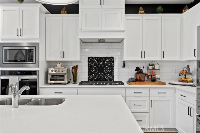 Detail Gallery Image 14 of 45 For 7600 Emerald Green, Bakersfield,  CA 93313 - 3 Beds | 2 Baths