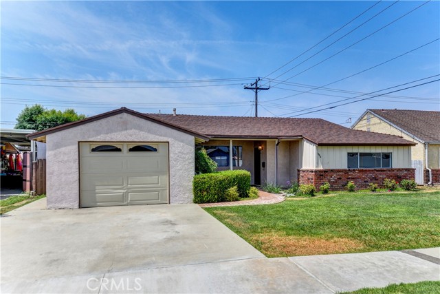 13414 Mystic Street, Whittier CA: https://media.crmls.org/medias/a612d534-f5f9-4d26-8374-73c39e25a38b.jpg