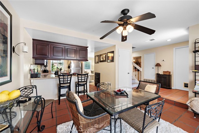 Detail Gallery Image 10 of 30 For 3340 E Collins Ave #30,  Orange,  CA 92867 - 3 Beds | 2/1 Baths