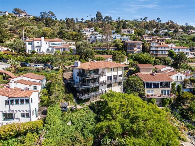 ~1500 sq ft of wrap-around balconies with ocean views top to bottom!