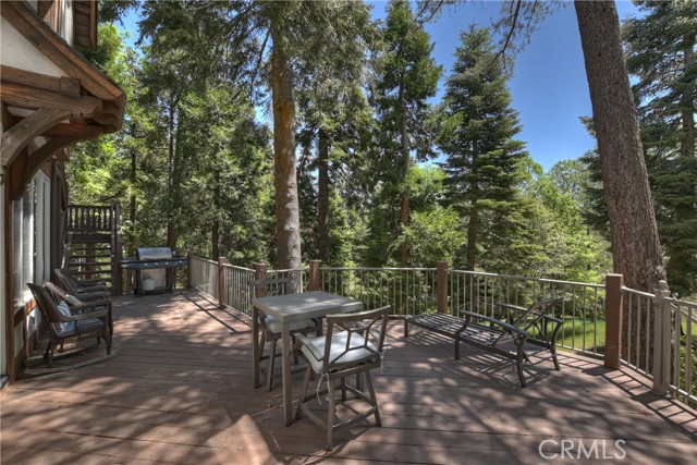 29223 Pigeon Hawk Lane, Lake Arrowhead CA: https://media.crmls.org/medias/a6155936-22b2-49e2-b581-9dcaa045b74a.jpg