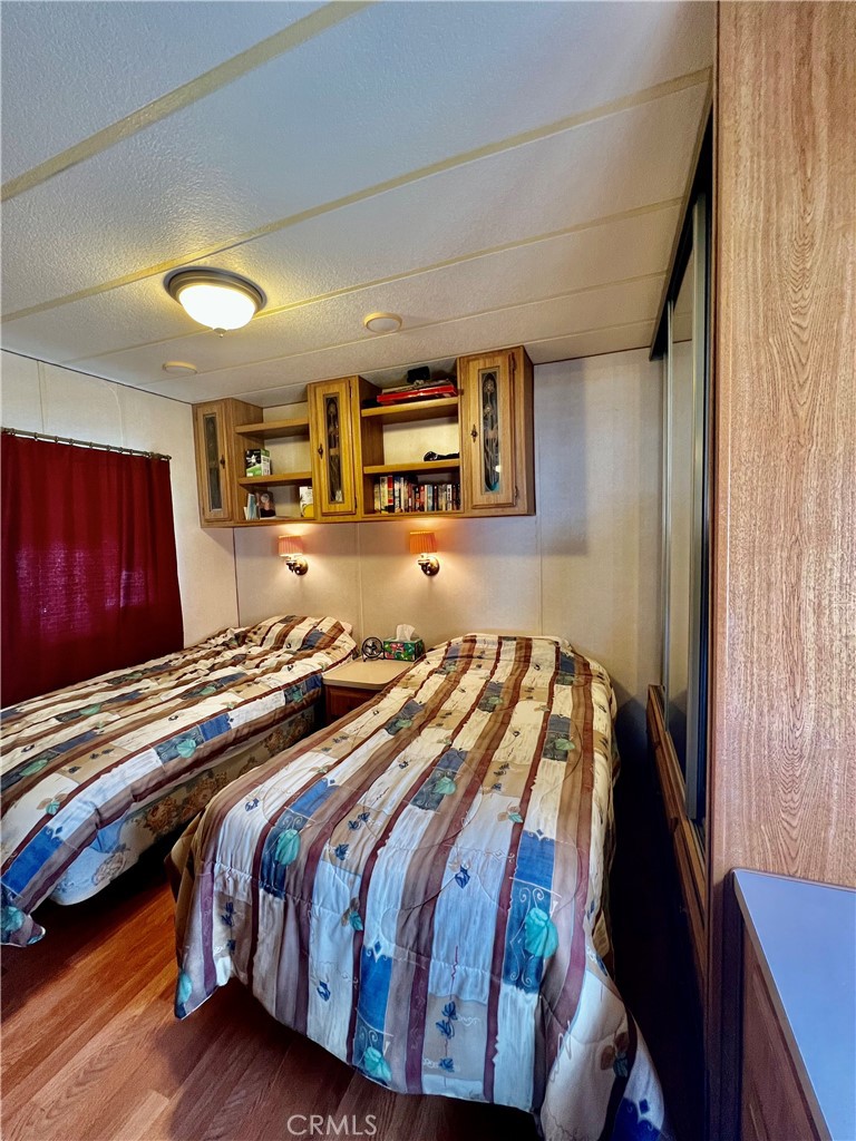 https://media.crmls.org/medias/a615a16c-5b76-468a-9ca7-cceb0dd14b2b.jpg?preset=X-Large