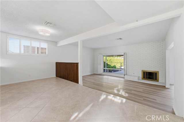 Detail Gallery Image 6 of 43 For 8828 Collett, North Hills,  CA 91343 - 3 Beds | 2 Baths