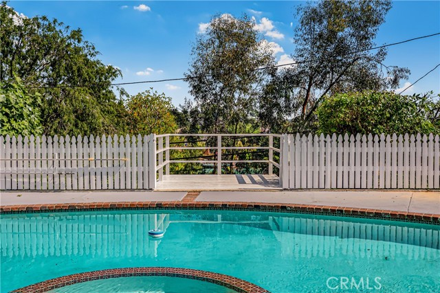 Detail Gallery Image 40 of 41 For 1111 Arbor Dell Rd, Los Angeles,  CA 90041 - 3 Beds | 2 Baths