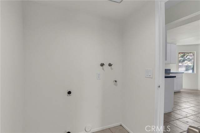 44827 Rock Island Drive, Lancaster CA: https://media.crmls.org/medias/a6166b81-8aa6-4b97-8c64-c9c4b33ec267.jpg