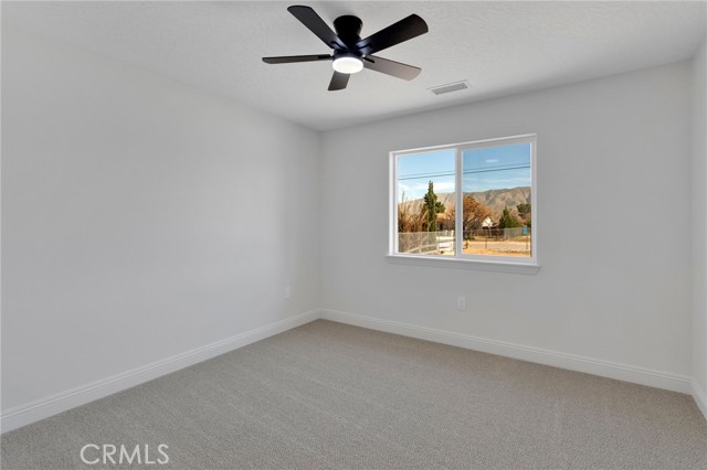 Detail Gallery Image 34 of 52 For 9148 Piedra Ave, Hesperia,  CA 92345 - 4 Beds | 2/1 Baths