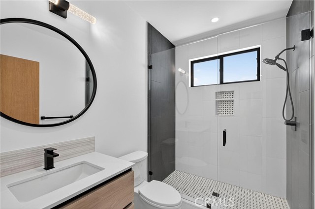Detail Gallery Image 24 of 50 For 1011 S Prospect Ave, Redondo Beach,  CA 90277 - – Beds | – Baths