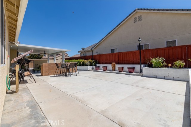 Image 44 of 48 For 1797 Wheelbarrow Way
