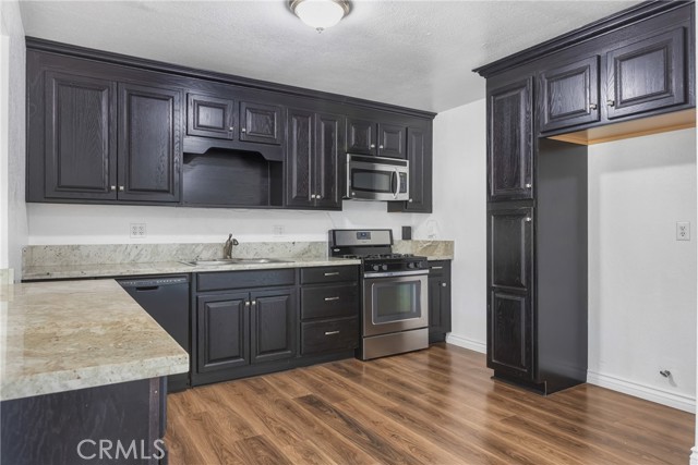 11050 Davis Street, Moreno Valley CA: https://media.crmls.org/medias/a617dcce-7cd5-4099-874e-af433ecb44be.jpg