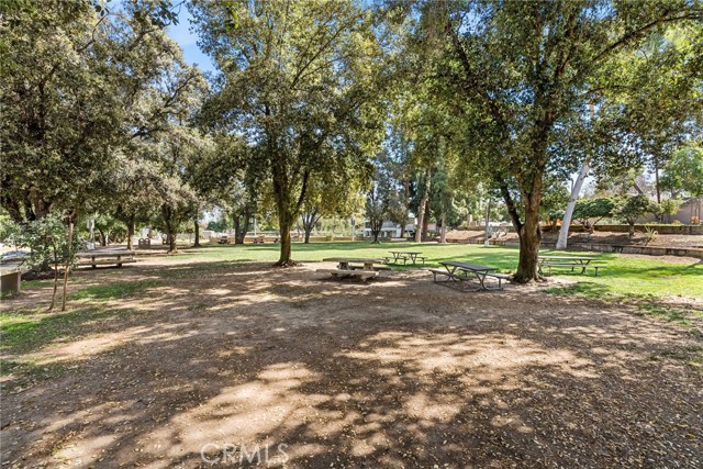 Image 32 of 45 For 2314 Oakmont Avenue