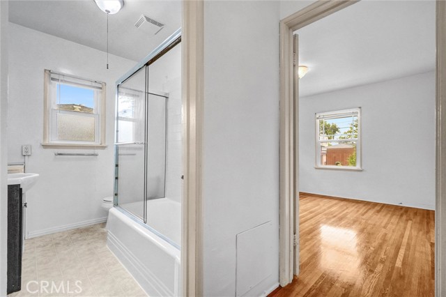3224 Cerritos Avenue, Signal Hill CA: https://media.crmls.org/medias/a61835f8-38d3-4781-a8b4-42a705efc0ae.jpg