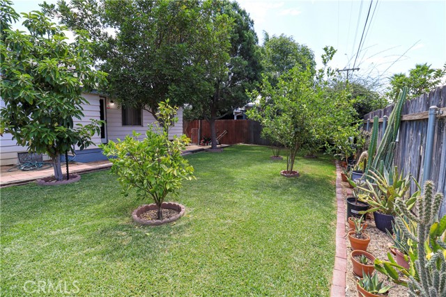 Detail Gallery Image 24 of 31 For 10645 Wolfe Ave, Riverside,  CA 92505 - 3 Beds | 1 Baths