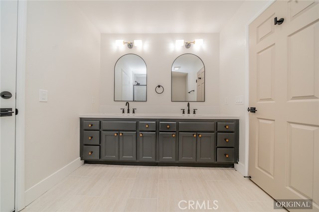 Detail Gallery Image 23 of 46 For 10524 58th St, Jurupa Valley,  CA 91752 - 5 Beds | 3/1 Baths