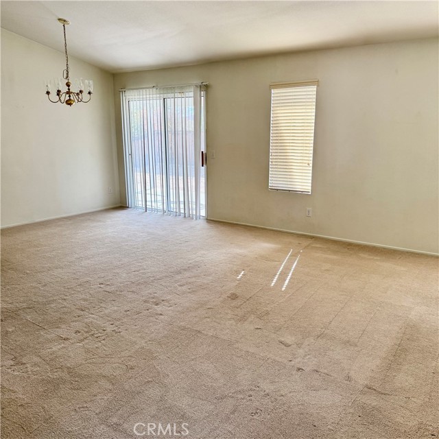Detail Gallery Image 6 of 43 For 22594 Cuyama Ct, Apple Valley,  CA 92307 - 3 Beds | 2 Baths
