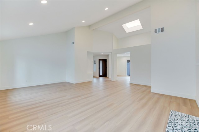 941 Kensington Drive, Redlands CA: https://media.crmls.org/medias/a61cb391-240b-49d7-bb4f-ae00910f7f17.jpg