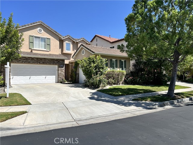 Detail Gallery Image 1 of 1 For 2949 Rosemary Ln, Fullerton,  CA 92835 - 4 Beds | 3 Baths