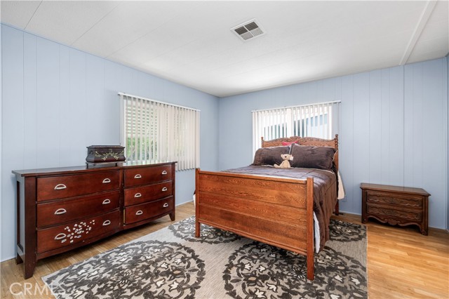1400 S Sunkist Street, Anaheim CA: https://media.crmls.org/medias/a61d2987-acd0-415d-a9c6-9d4f4fd205eb.jpg
