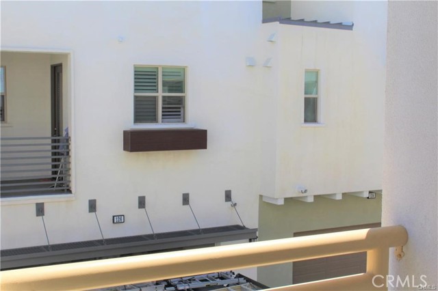 Detail Gallery Image 27 of 49 For 140 Paramount, Irvine,  CA 92618 - 3 Beds | 3/1 Baths